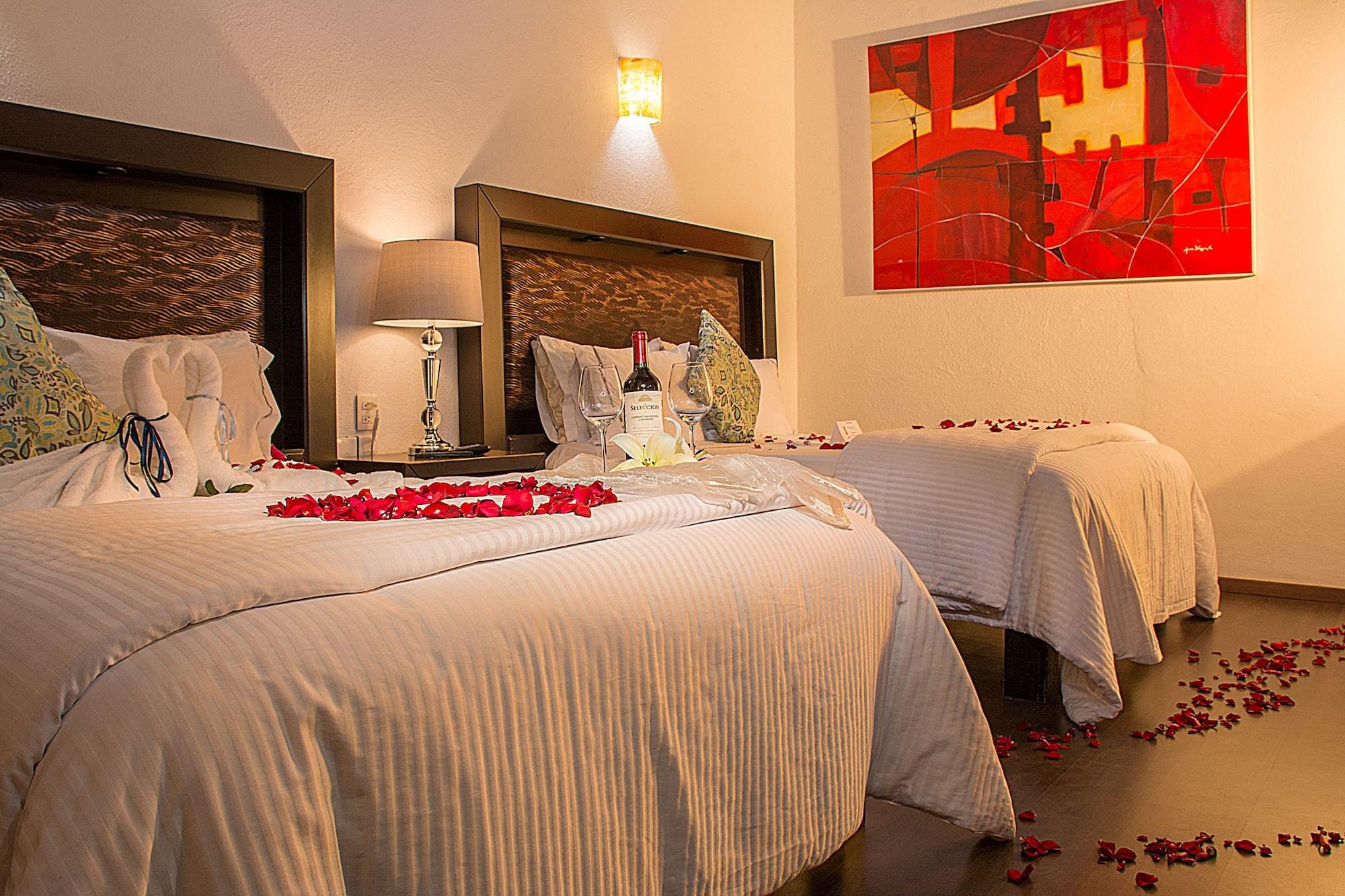 M Hoteles Concepto Morelia Exterior photo